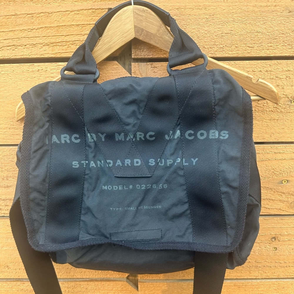 Marc by Marc Jacobs Black Messenger Bag Durable and Versatile